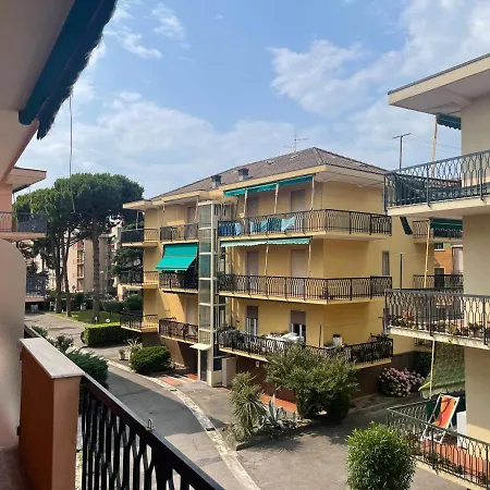 Casa Viki Apartment Pietra Ligure